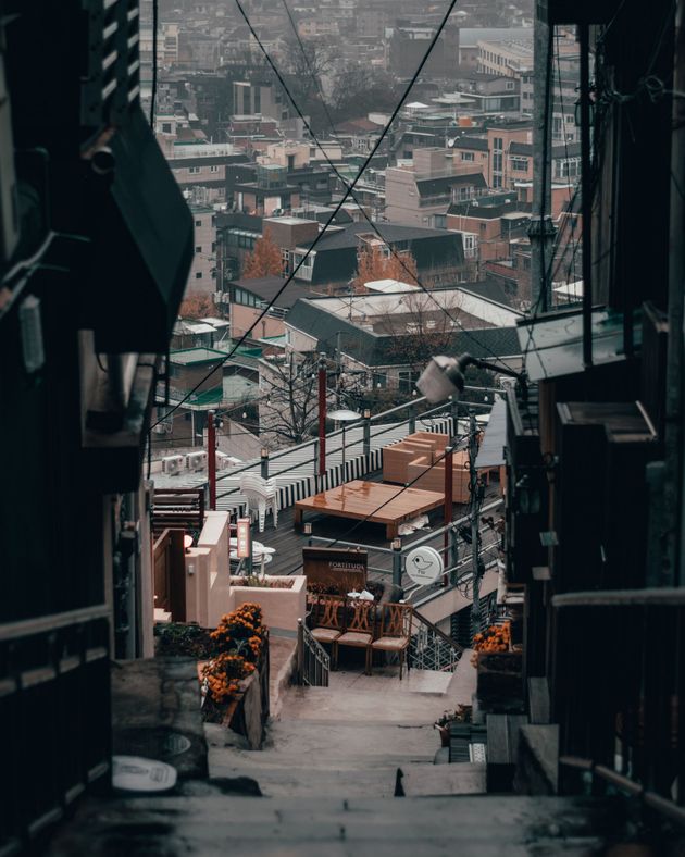 The heights of Seoul: Haebangchon. It's one of the oldest neighborhood in Seoul - nothing like Gangnam.